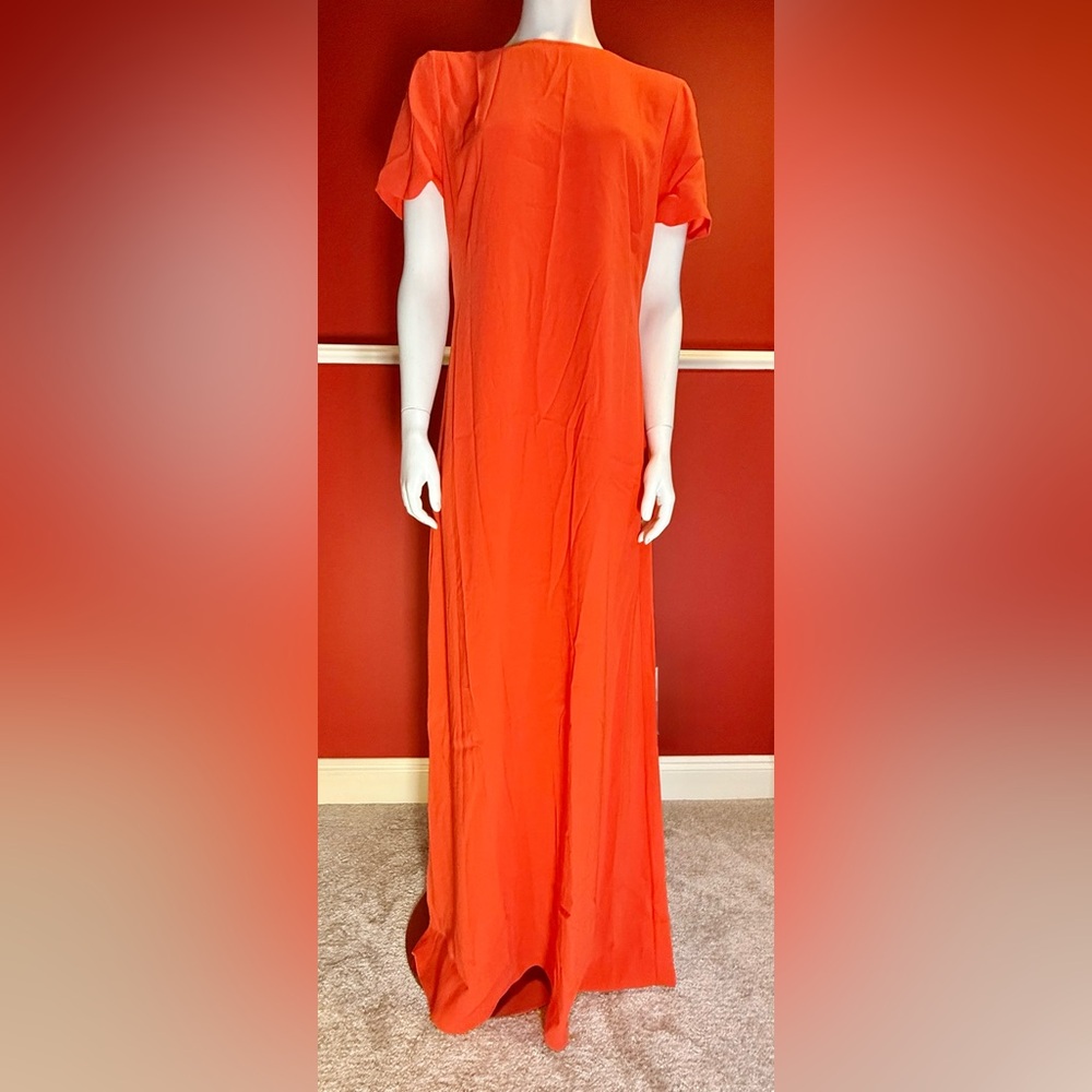 *RARE* BCBG “Cassidie” floor length open back dress in “poinsettia” color - Picture 2 of 6